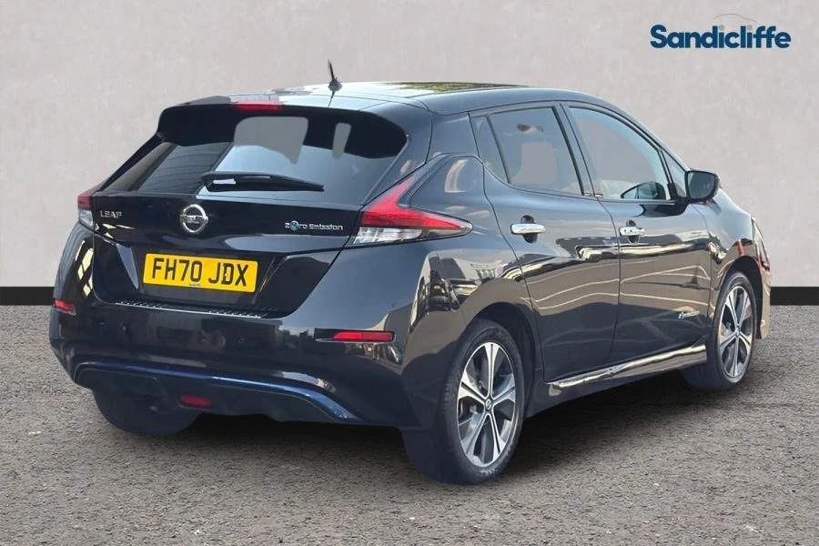 Nissan Leaf Leaf 160Kw E Tekna 62Kwh Hatchback Black #4