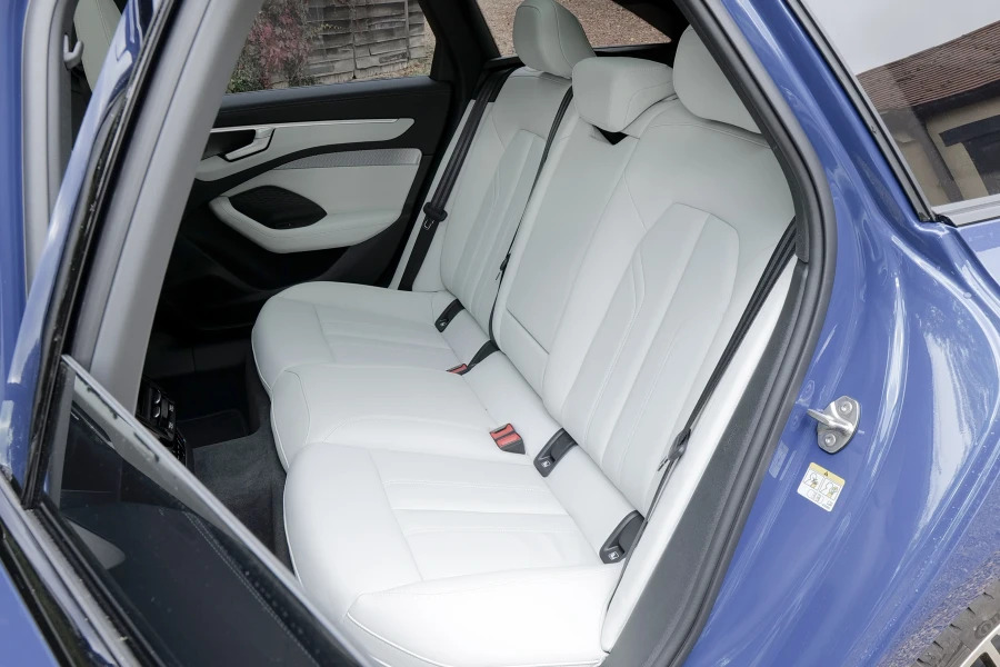 Audi A6 S Line Black #13