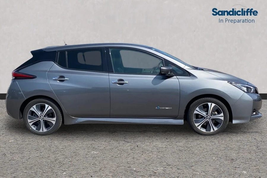 Nissan Leaf Leaf 110Kw Tekna 40Kwh Hatchback Grey #2