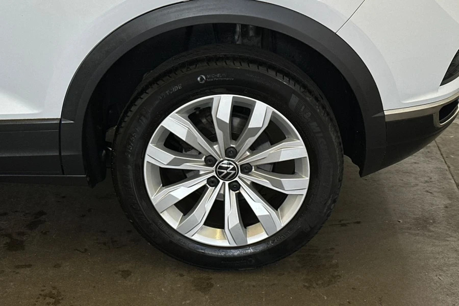Volkswagen T-Roc Hatchback Silver #9