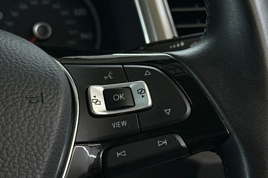 Volkswagen T-Roc Hatchback Silver #21