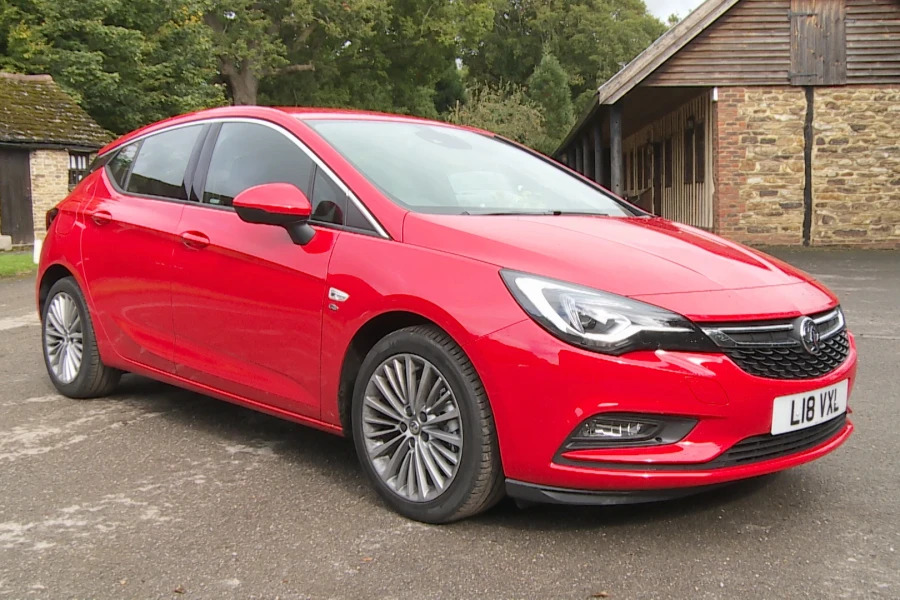Vauxhall Astra Astra 1.4I 16V Tech Line Nav Hatchback Silver