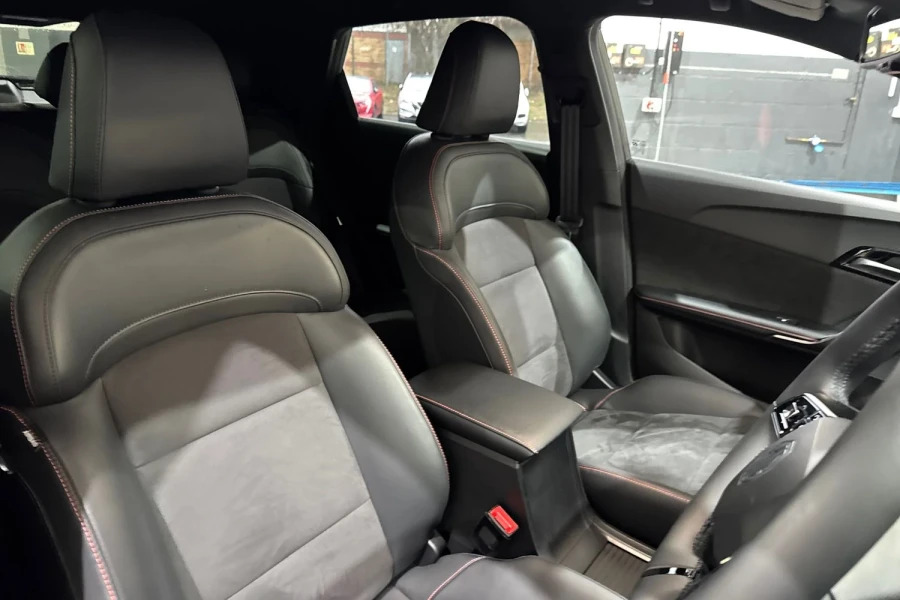 MG MG4 150Kw Se Nav Ev Long Range 64Kwh White #34