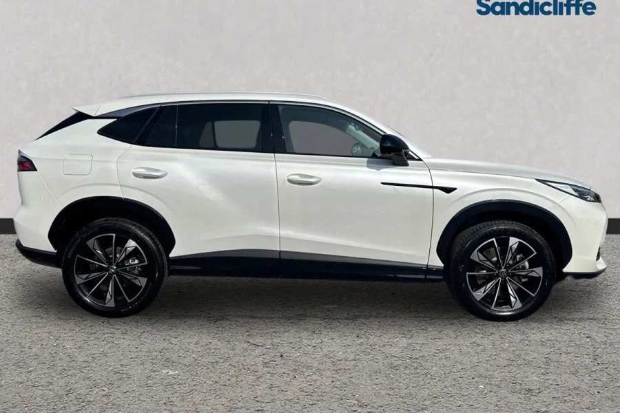 MG HS Hs 1.5 T-gdi Hybrid Se Hatchback NA26XCB White #3