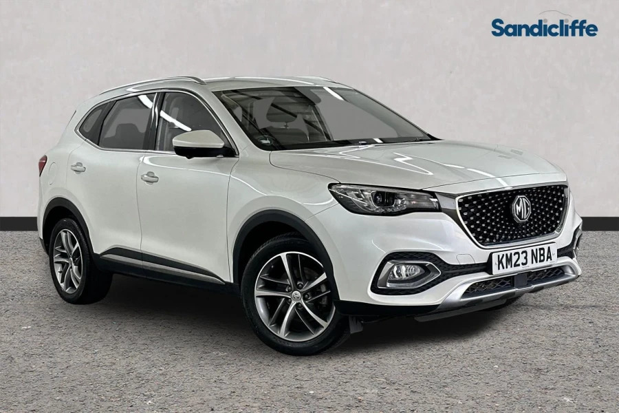 MG HS Hs 1.5 T-gdi Phev Excite Hatchback KM23NBA White