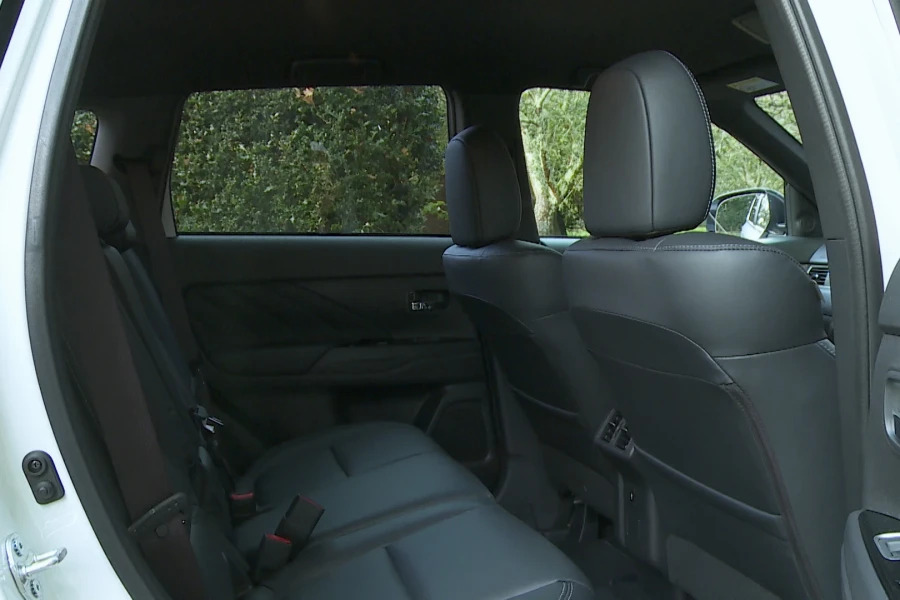 Mitsubishi Outlander Outlander 2.4 Phev 4Hs Estate Grey #6