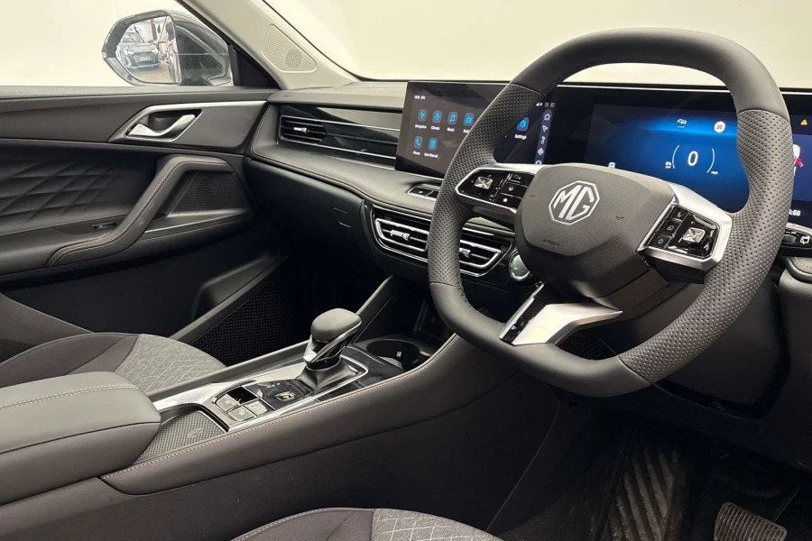 MG HS Hs 1.5 T-gdi Hybrid Se Hatchback Black #6