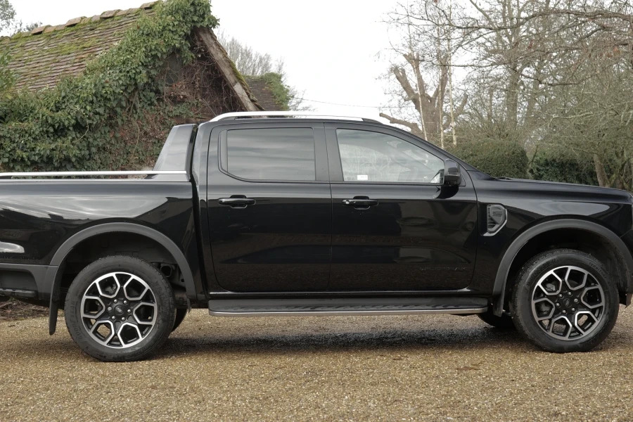 Ford Ranger Ranger P703 Platinum Double Cab 3.0L Ecoblue V6 24 Red #2