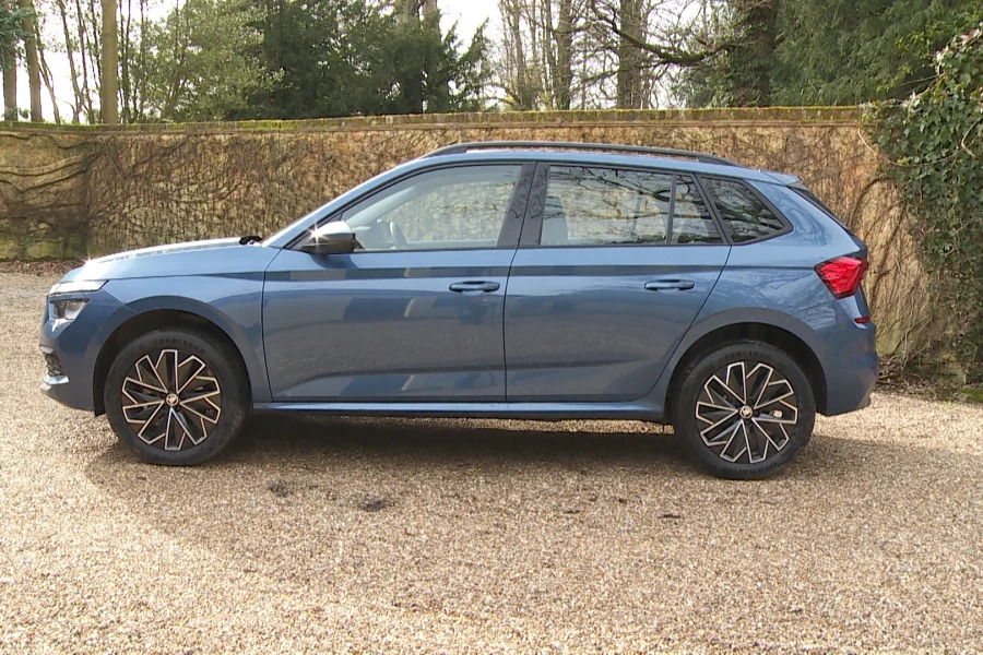 Skoda Kamiq Kamiq 1.0 Tsi 110 Se Drive Hatchback Blue