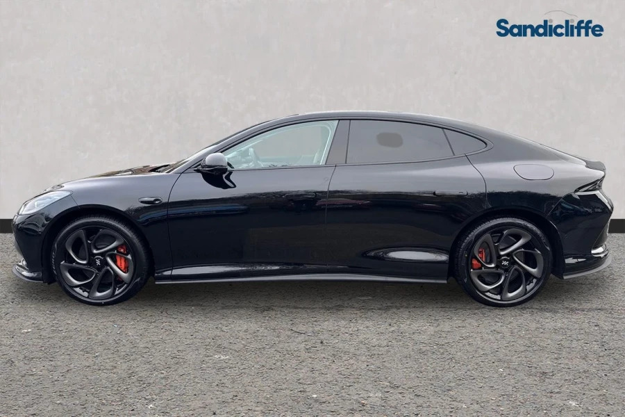 MG IM5 75Kwh Standard Range Saloon 295 Black #7