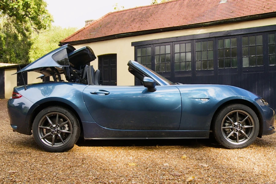 Mazda MX-5 2021 2.0 Skyactiv-g Sport Tech Convertible Pet Red #13