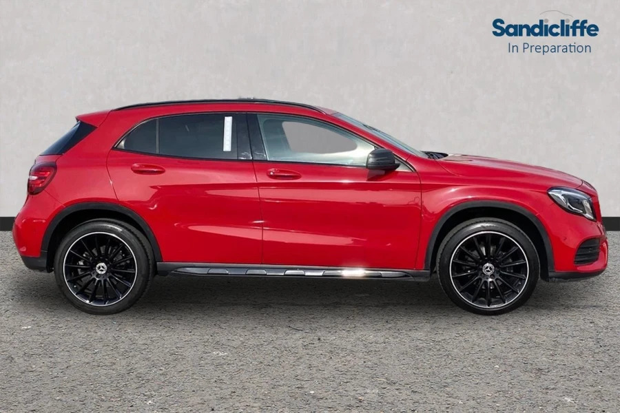 Mercedes-Benz GLA Class Gla Gla 180 Amg Line Edition Hatchback LY69JKV Red #2