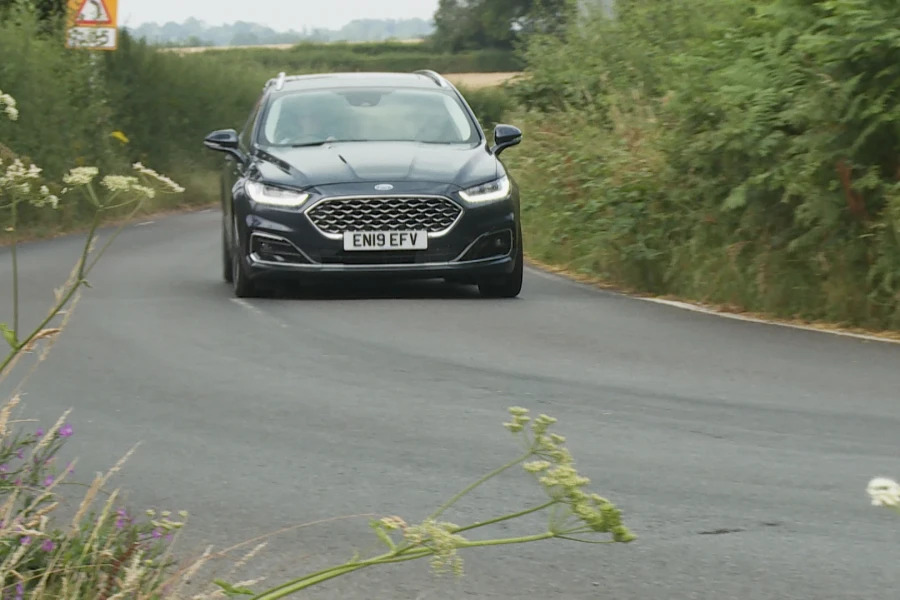 Ford Mondeo Mondeo 1.5 L Ford Ecoboost Titanium Edition 6S Blue #6