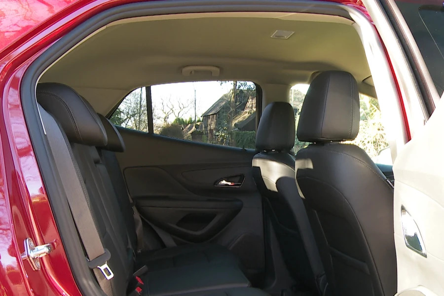 Vauxhall Mokka X Mokka X 1.4T Active Hatchback Silver #3