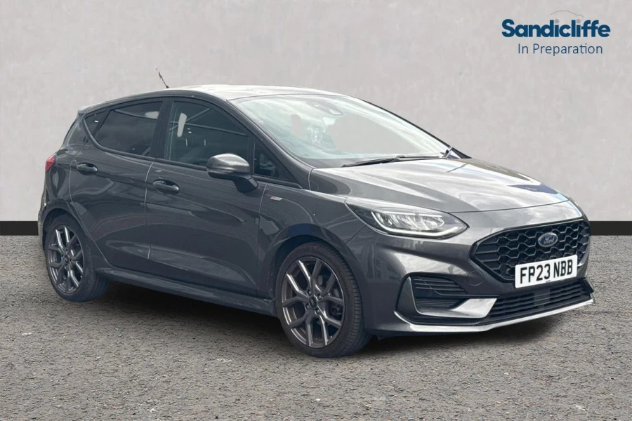 Ford Fiesta Titanium 1.0 100Ps Black #1