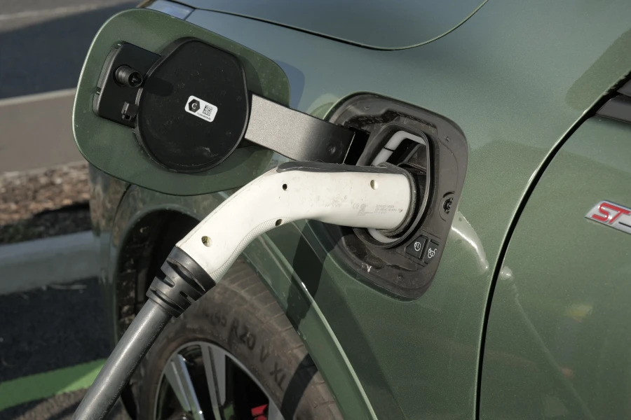 Ford Kuga 2.5 Phev St-line X Black Package Cvt White #13