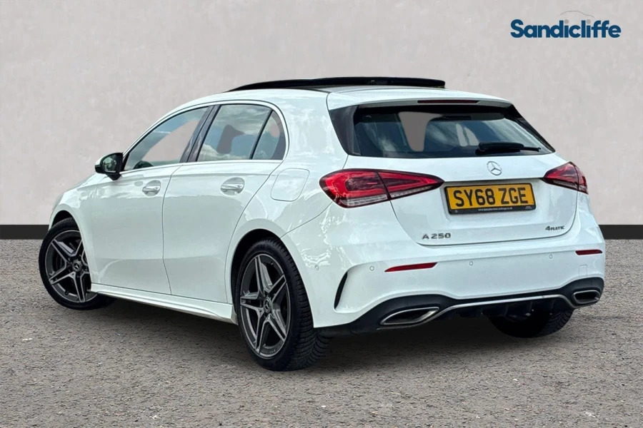Mercedes-Benz A Class A Class A250 4Matic Amg Line Premium Plus White #6