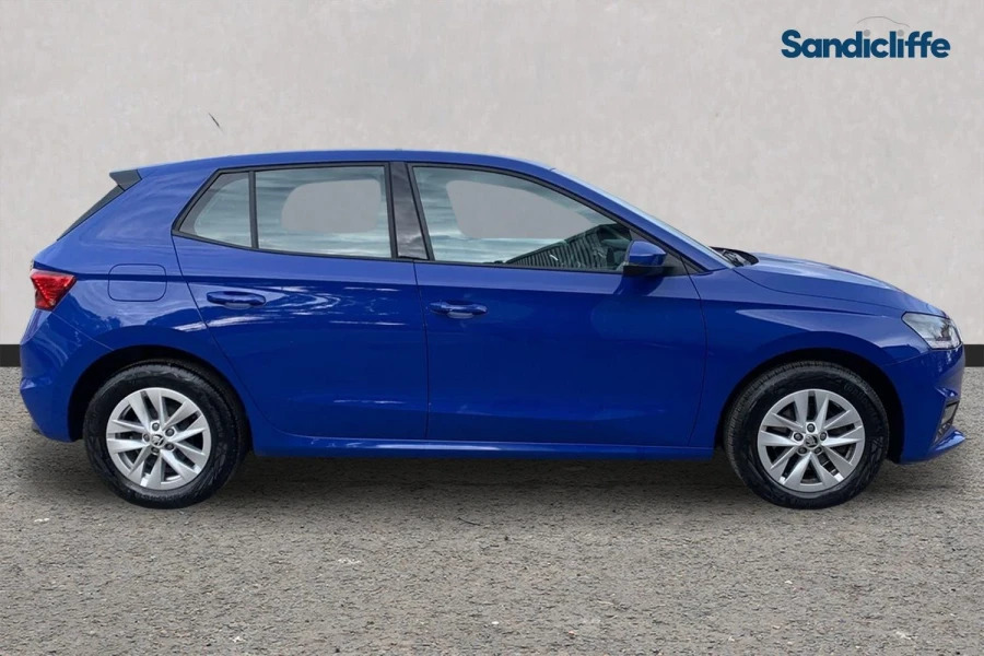 Skoda Fabia Fabia 1.0 Tsi 110 Se Comfort Dsg Hatchback Blue #3