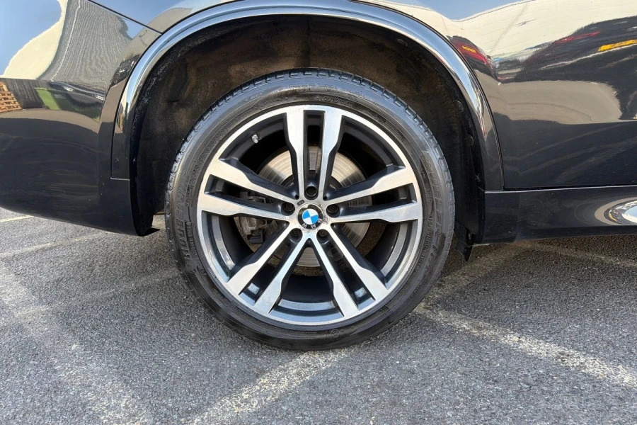 BMW X5 Estate Xdrive40d Black #9