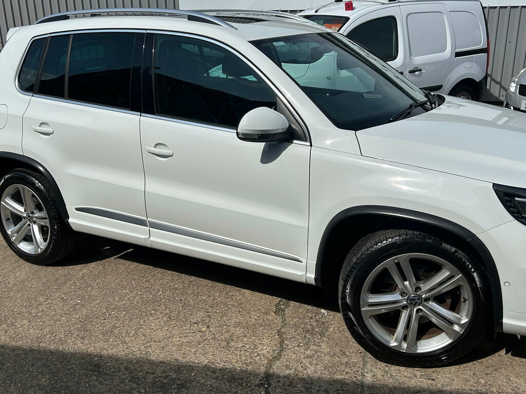 Volkswagen Tiguan 2.0 Tdi Bluemotion Tech Match 2Wd Euro 5 Ss Grey #4