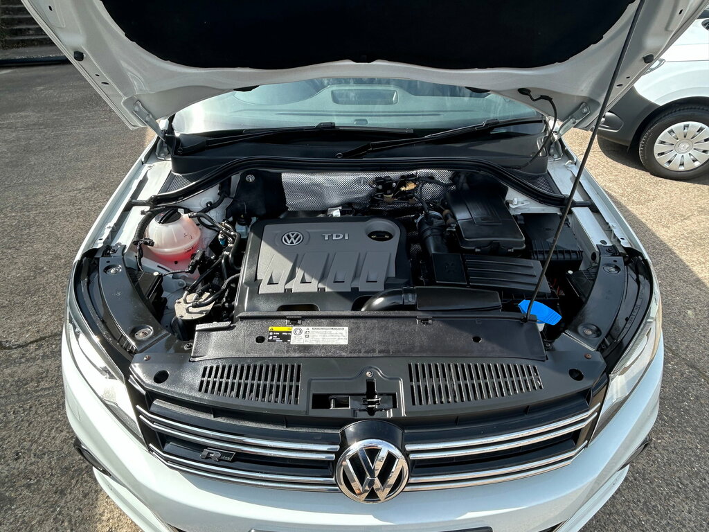 Volkswagen Tiguan 2.0 Tdi Bluemotion Tech Match 2Wd Euro 5 Ss Grey #40