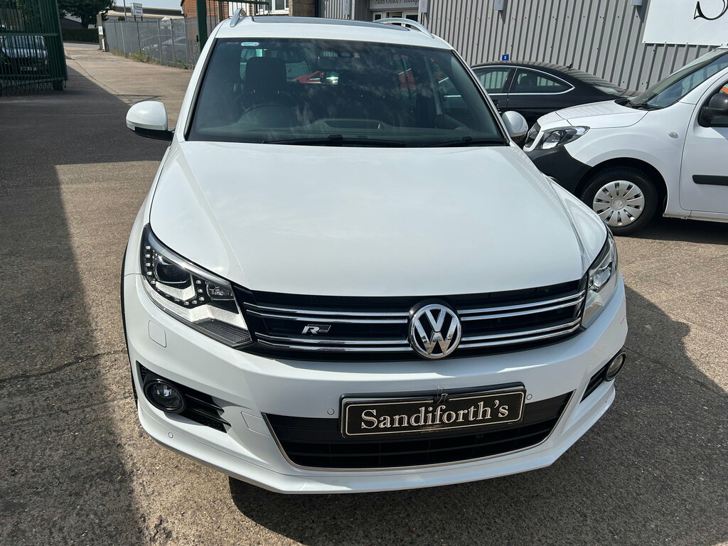 Volkswagen Tiguan 2.0 Tdi Bluemotion Tech Match 2Wd Euro 5 Ss Grey #3