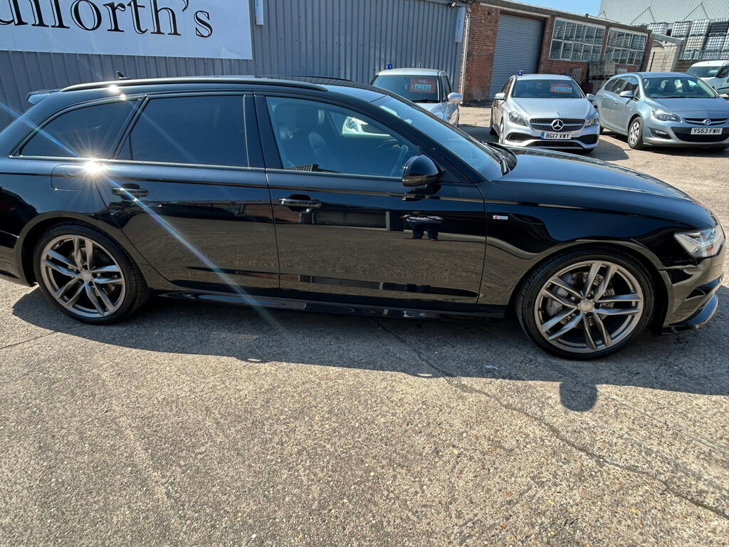 Audi A6 Avant 2L Black Edition Grey #4