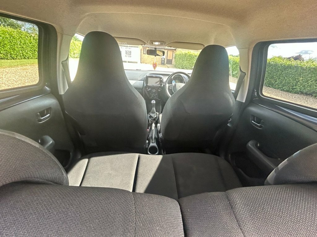 Peugeot 108 1.0 Vti Active 2 Tronic Euro 5 Silver #32