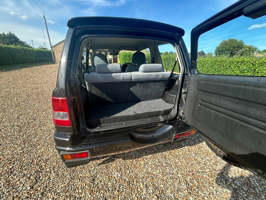 Mitsubishi Shogun Pinin Suv 1.8 Attivo II 200303 Silver #24