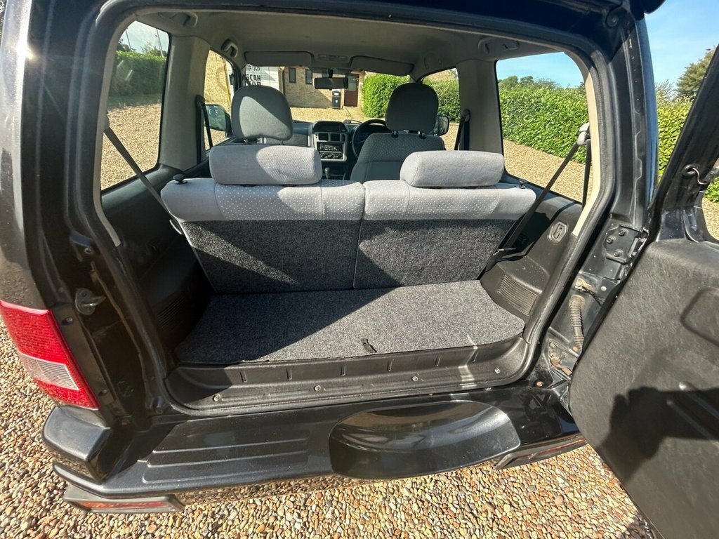 Mitsubishi Shogun Pinin Suv 1.8 Attivo II 200303 Silver #22