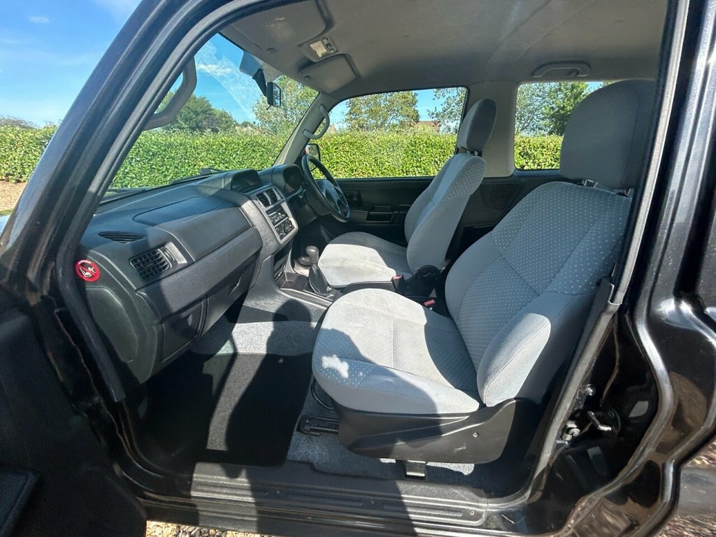 Mitsubishi Shogun Pinin Suv 1.8 Attivo II 200303 Silver #28