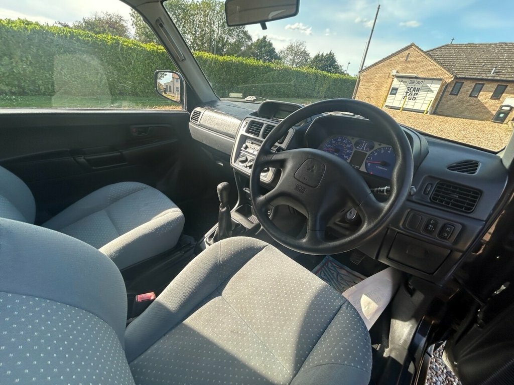 Mitsubishi Shogun Pinin Suv 1.8 Attivo II 200303 Silver #15