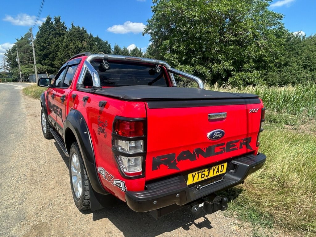 Ford Ranger Wildtrak Black #9