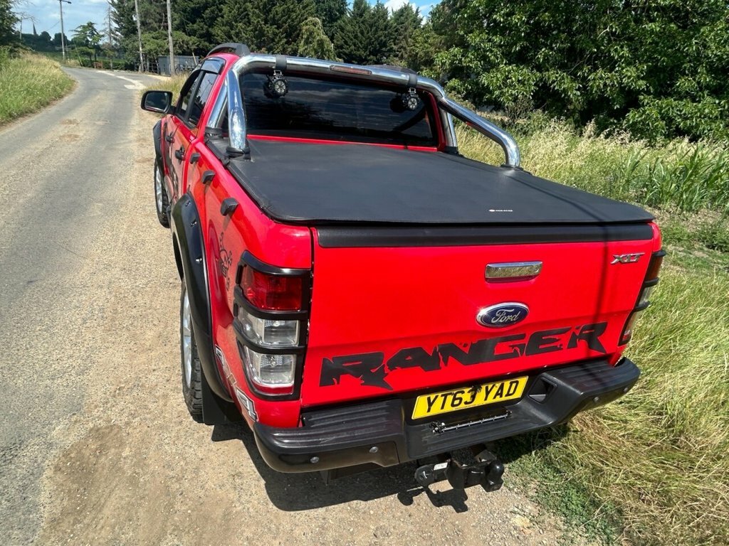Ford Ranger Wildtrak Black #8