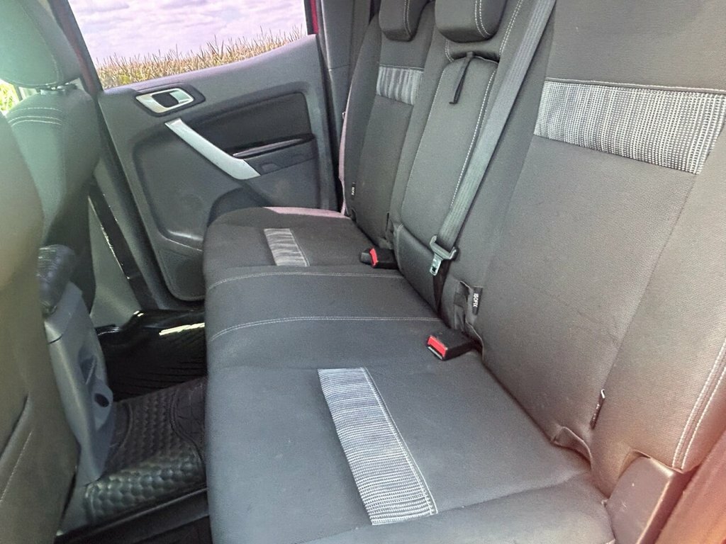Ford Ranger Wildtrak Black #32