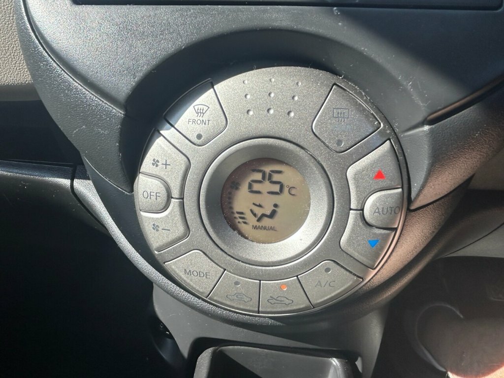 Nissan Micra Hatchback 1.2 Silver #14