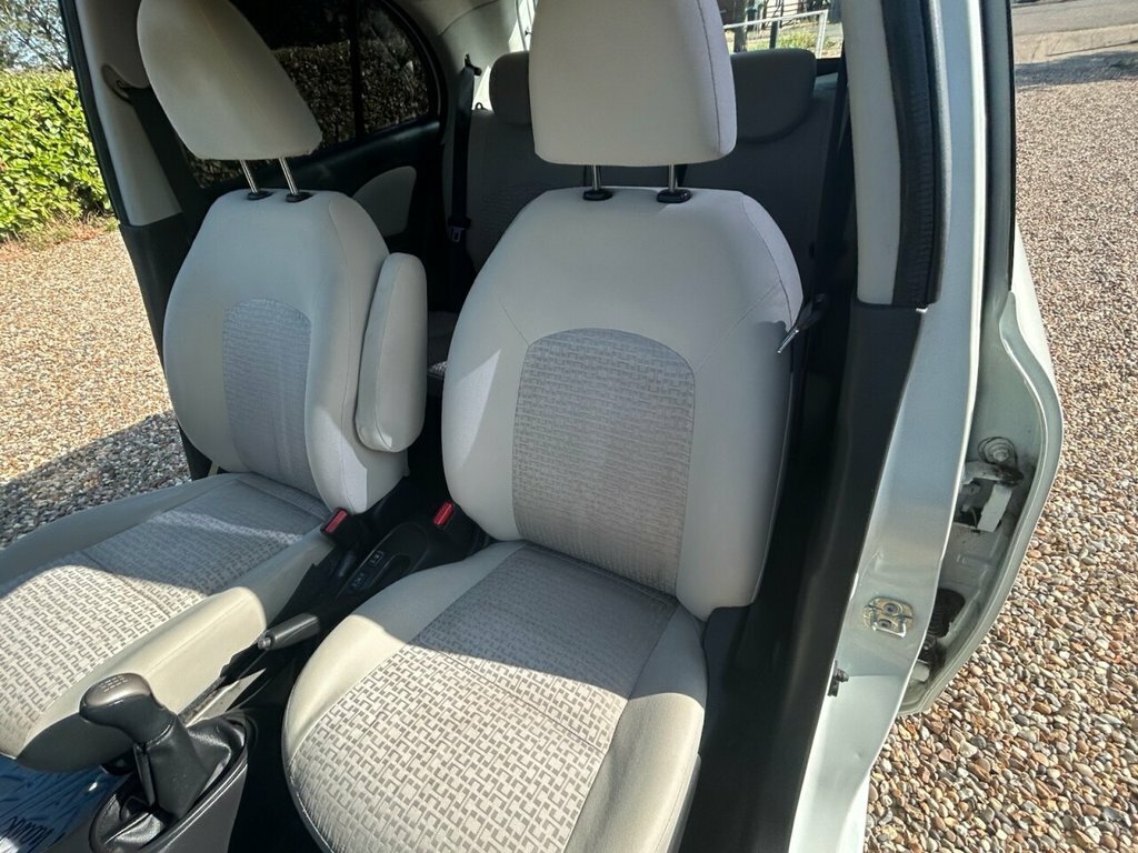 Nissan Micra Hatchback 1.2 Silver #29