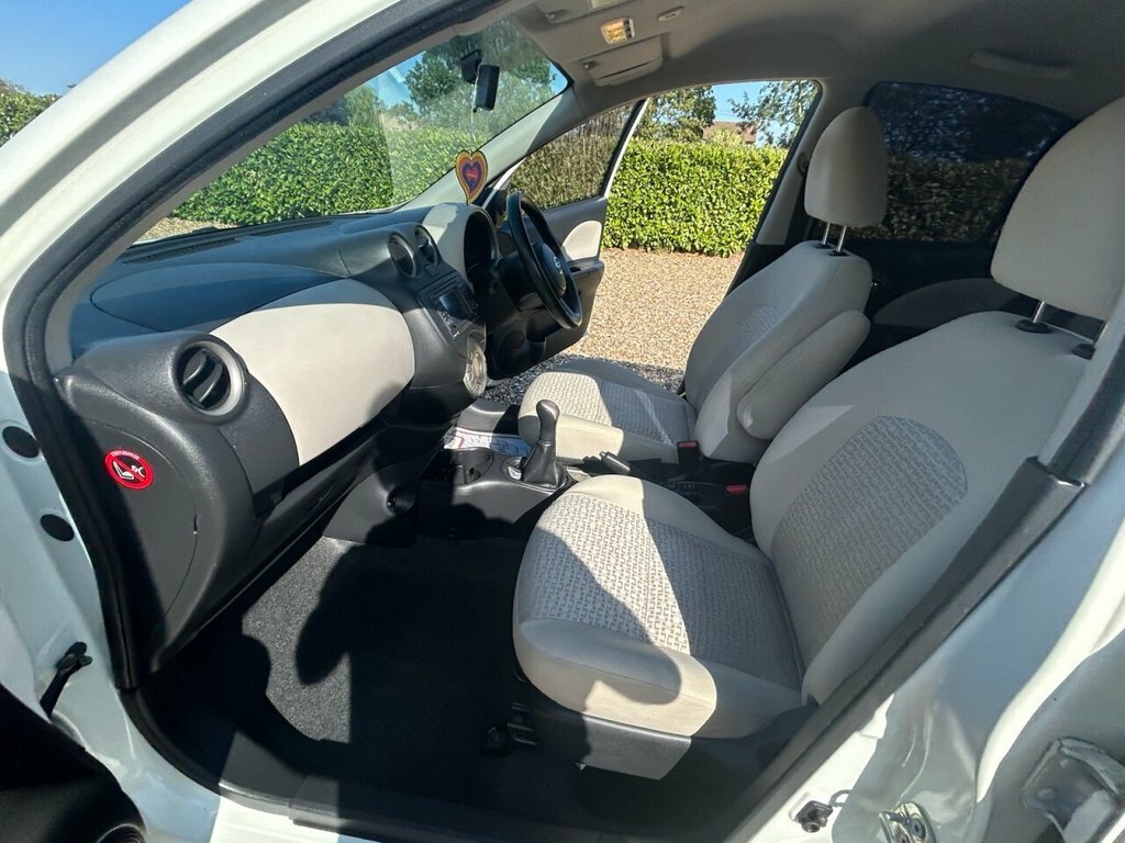 Nissan Micra Hatchback 1.2 Silver #31