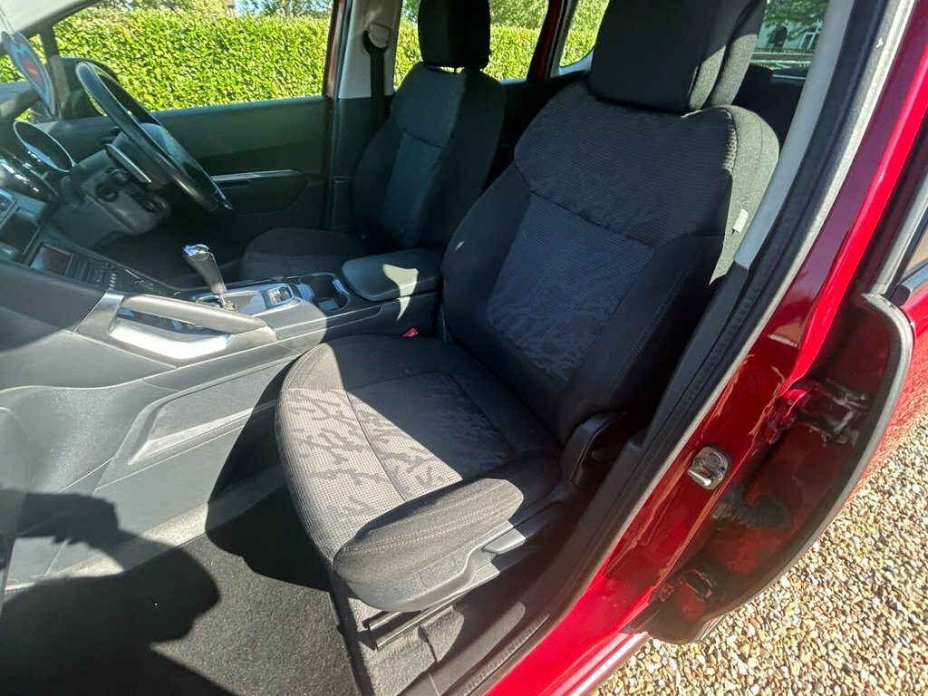 Peugeot 3008 Hdi Active Silver #30