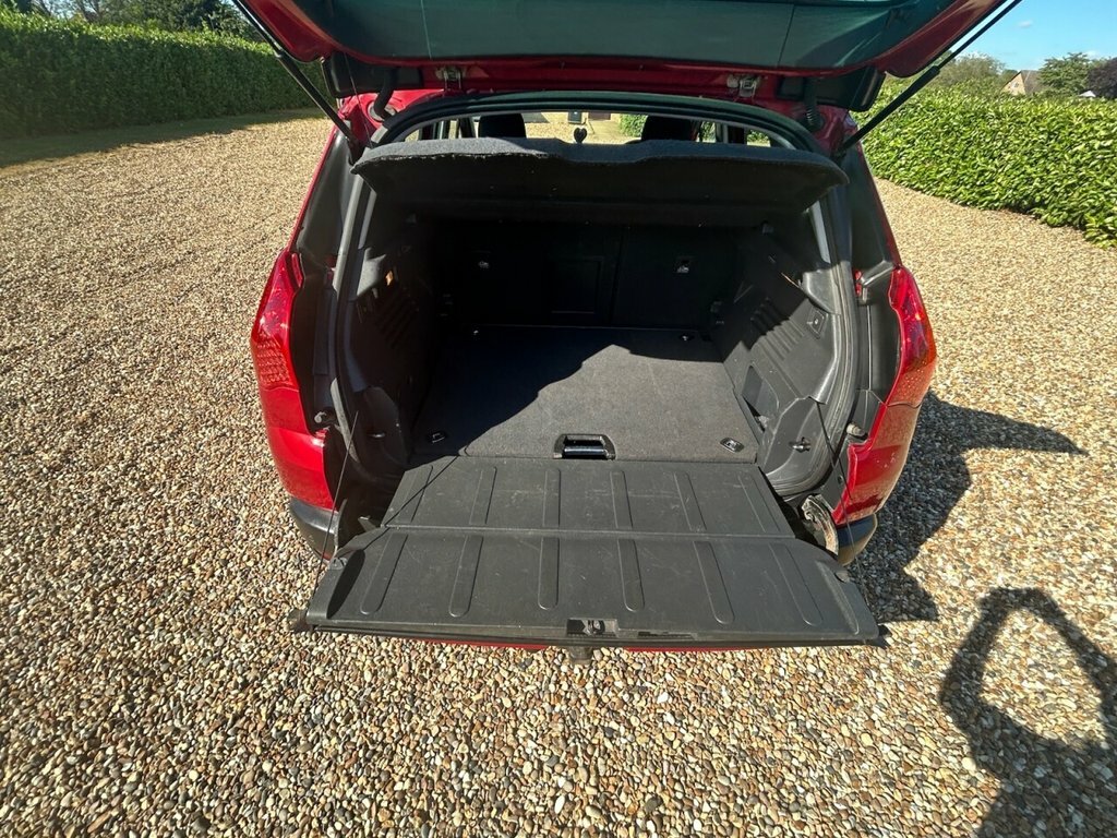 Peugeot 3008 Hdi Active Silver #23