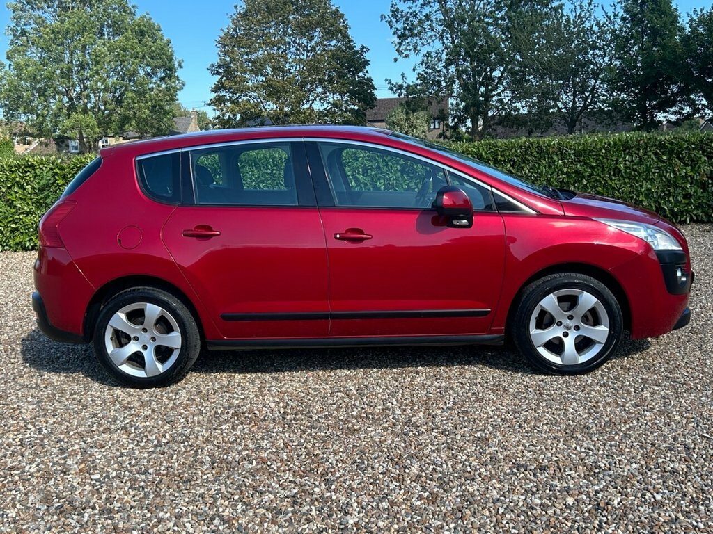 Peugeot 3008 Hdi Active Silver #2