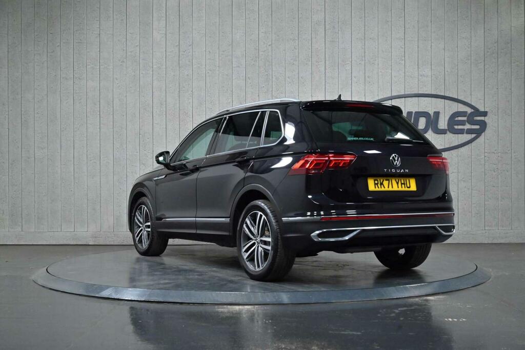Volkswagen Tiguan 2.0 Tdi Elegance Dsg Euro 6 Ss RK71YHU Black #3