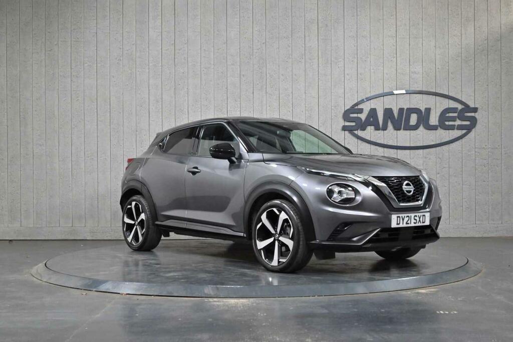 Nissan Juke 1.0 Dig-t Tekna Euro 6 Ss Grey