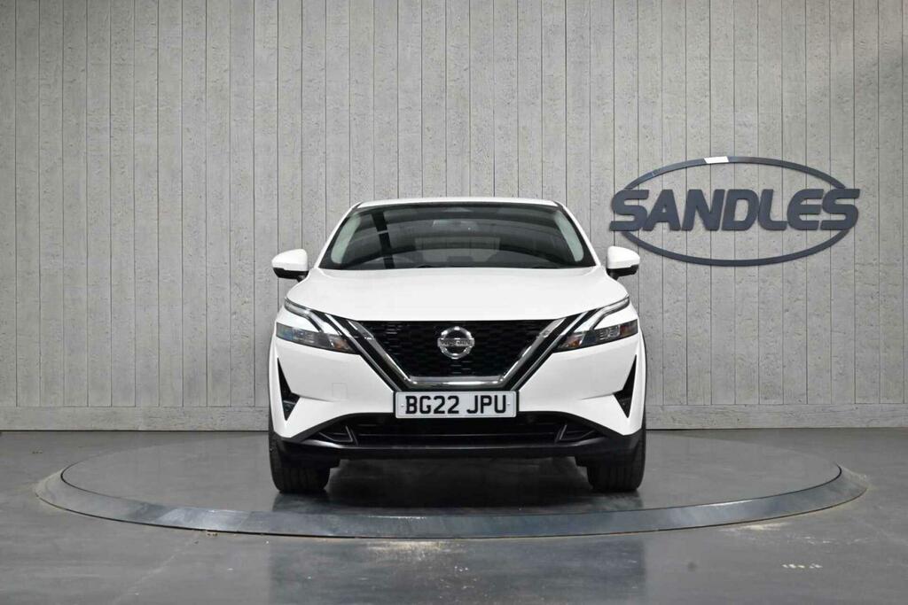 Nissan Qashqai 1.3 Dig-t Mhev N-connecta Euro 6 Ss BG22JPU White #4