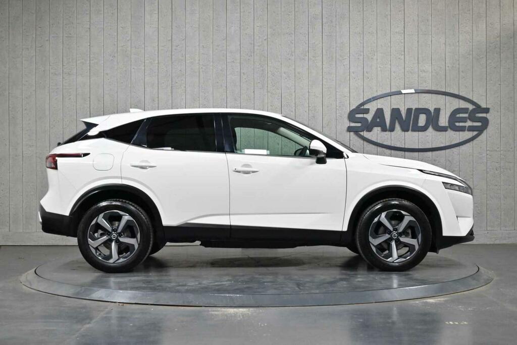 Nissan Qashqai 1.3 Dig-t Mhev N-connecta Euro 6 Ss BG22JPU White #5