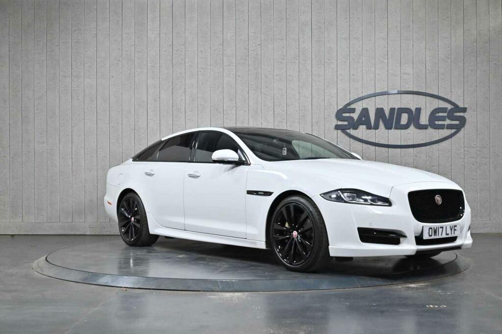 Jaguar XJ 3.0D V6 R-sport Euro 6 Ss White