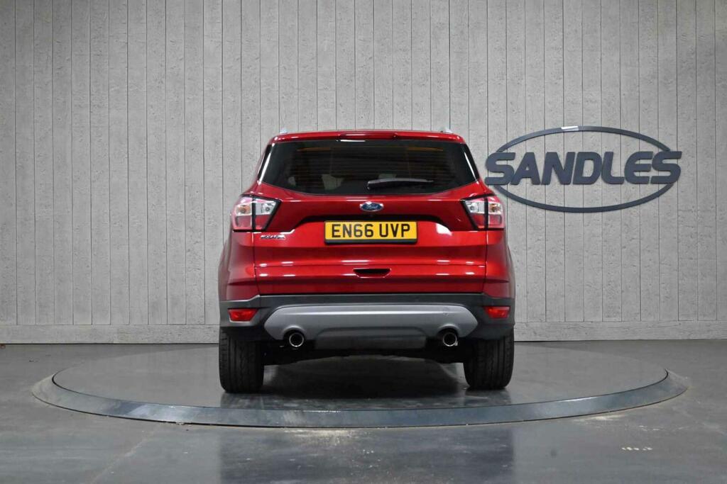 Ford Kuga Titanium Red #5