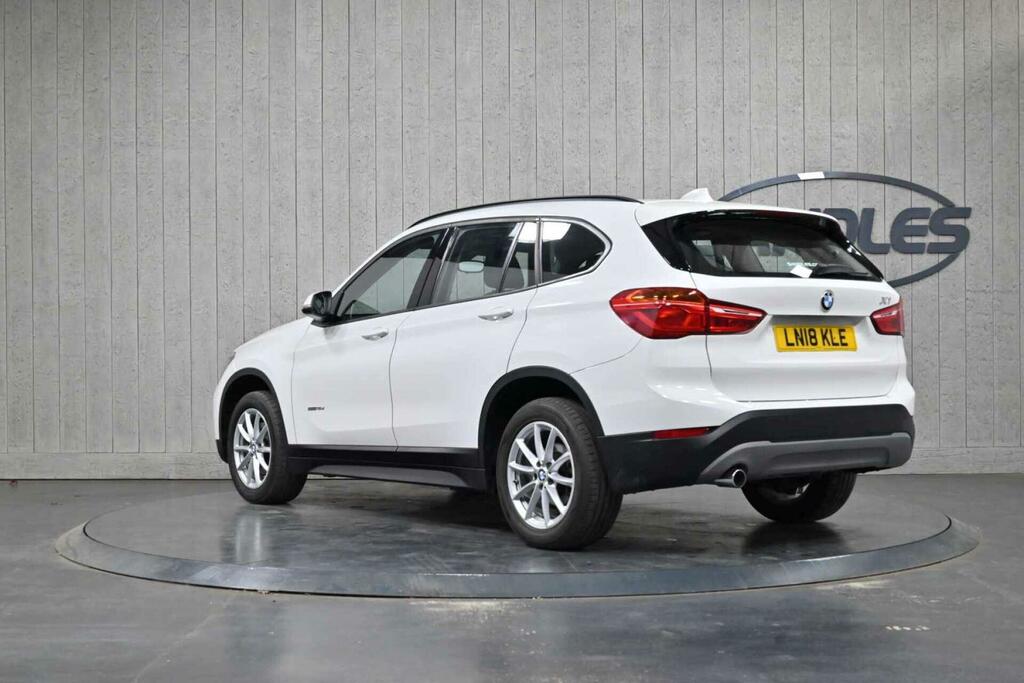 BMW X1 Se White #4