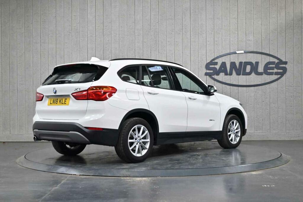 BMW X1 Se White #6
