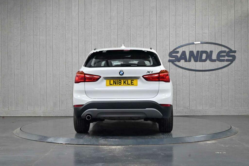 BMW X1 Se White #5